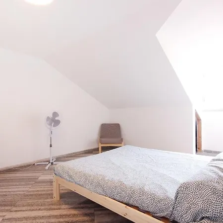 Apartment Stunning In With Wifi