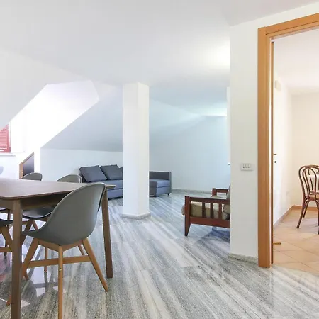 Apartment Stunning In With Wifi